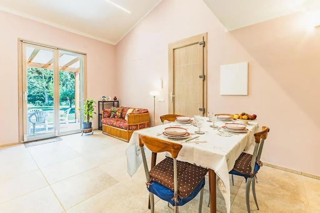 Apartment Tuscan Villa Big Garden And Patio Vicopisano Italy